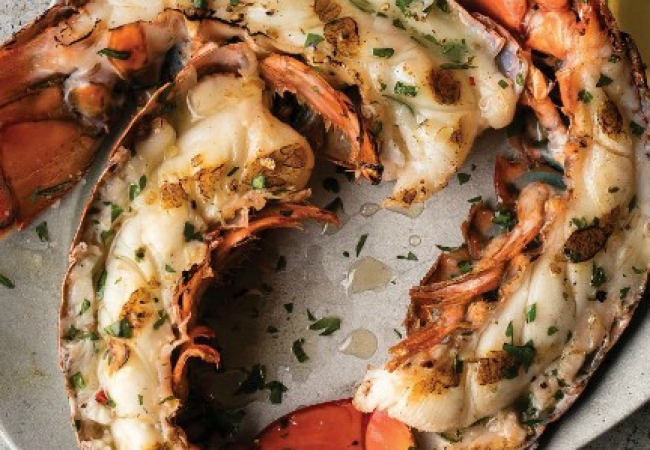 8 Maine Lobster Tail Halves