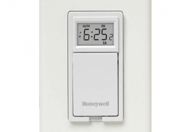 Honeywell 7-Day Programmable Switch for Lights and Motors