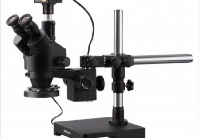 Stereo Zoom Microscope With Camera